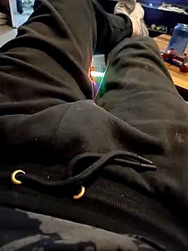 Frnlove521 online show from 11.16.25