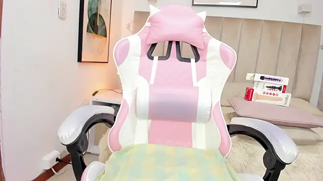 Miyu Komori online show from 04.14.26