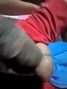 Snapshot of CVictorL10 chatting on 11.09.25 CVictorL10 online show from 11.09.25