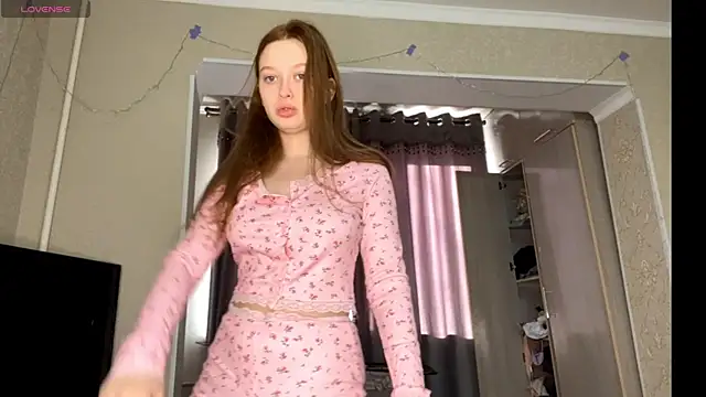 CharlynDini online show from 01.10.26