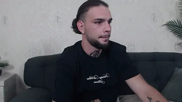 DanyelCarter online show from 09.22.25