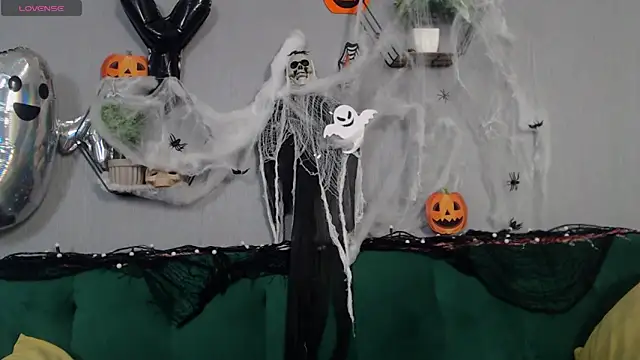 DanyelCarter online show from 10.28.25