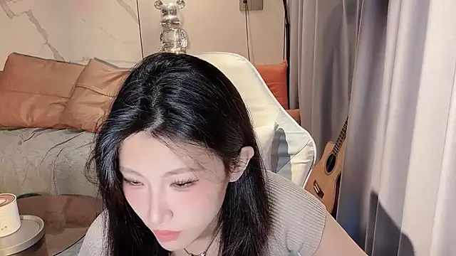 Snapshot of Lixinel-520 chatting on 11.03.25 Lixinel-520 online show from 11.03.25