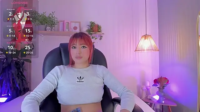 Cristalfoxy  online show from 02.20.26