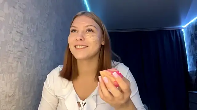 SwiiSweet online show from 10.21.25