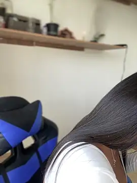 Elahia  marquez online show from 09.19.25