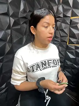 lil charme online show from 09.26.25