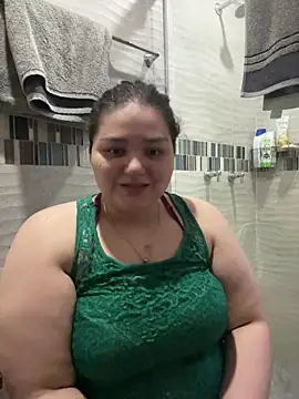 Snapshot of PortuPAWG chatting on 02.11.26 PortuPAWG online show from 02.11.26