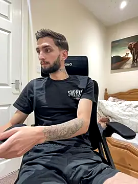 mixedcouplee69 online show from 10.14.25