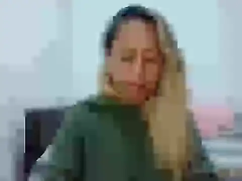 Snapshot of leah_susman chatting on 11.08.25 leah susman online show from 11.08.25