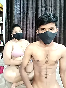 Beautiful couple 70 online show from 10.19.25