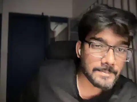 Snapshot of desi_indicoc chatting on 12.15.25 desi indicoc online show from 12.15.25