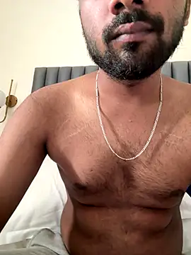 Snapshot of desi_indicoc chatting on 12.18.25 desi indicoc online show from 12.18.25