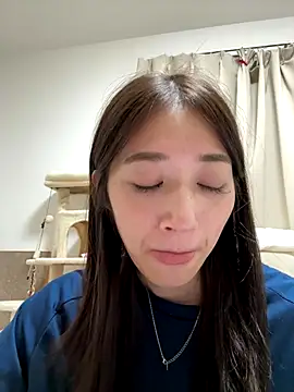 H Kirachan online show from 09.23.25