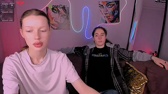 Snapshot of khloebeauty chatting on 01.17.26 khloebeauty online show from 01.17.26