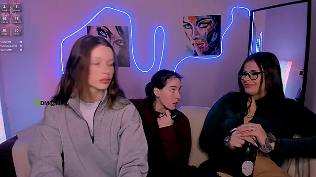 Snapshot of khloebeauty chatting on 02.03.26 khloebeauty online show from 02.03.26