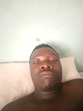 Mrhugeblack online show from 11.06.25