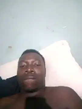 Mrhugeblack online show from 11.10.25