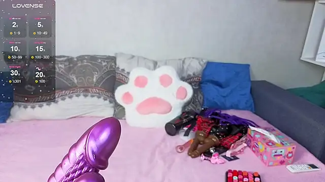 KittySweetness online show from 09.29.25