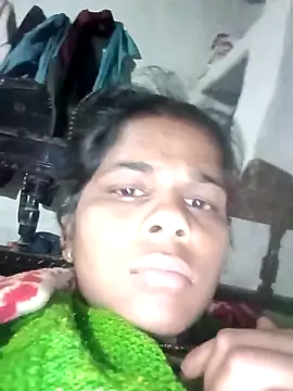 Snapshot of Sexxy_kajal chatting on 12.22.25 Sexxy kajal online show from 12.22.25