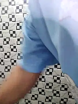 Snapshot of meenu_bhabhi547 chatting on 10.12.25 meenu bhabhi547 online show from 10.12.25