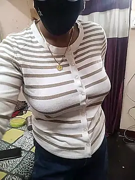 Snapshot of meenu_bhabhi547 chatting on 11.10.25 meenu bhabhi547 online show from 11.10.25