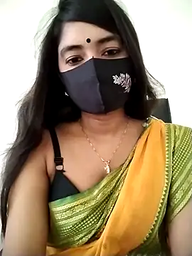 Snapshot of Puja-Rane chatting on 10.01.25 Puja-Rane online show from 10.01.25