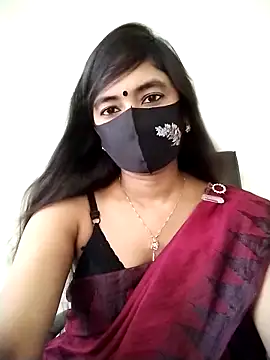 Snapshot of Puja-Rane chatting on 10.05.25 Puja-Rane online show from 10.05.25