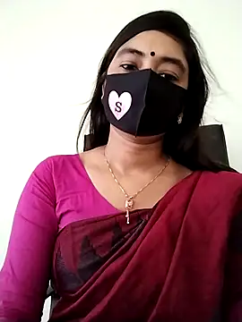 Snapshot of Puja-Rane chatting on 10.06.25 Puja-Rane online show from 10.06.25