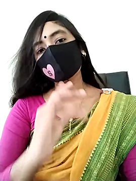 Snapshot of Puja-Rane chatting on 10.07.25 Puja-Rane online show from 10.07.25