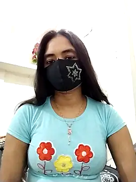 Snapshot of Puja-Rane chatting on 11.03.25 Puja-Rane online show from 11.03.25