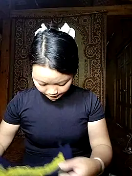 lusy-000 online show from 09.28.25