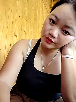 lusy-000 online show from 10.13.25