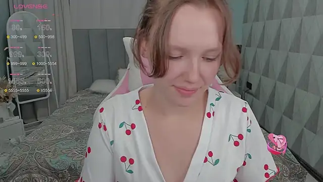 Hellena Here online show from 09.10.25