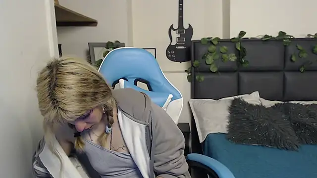 Amnesia  online show from 12.03.25