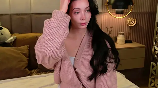 Goldy Stark online show from 10.10.25