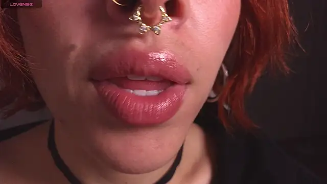 Snapshot of bri_von_dhara__ chatting on 05.29.26 bri von dhara online show from 05.29.26