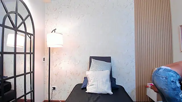 aliceandsia online show from 01.12.26