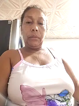 Naomi-Mature online show from 10.04.25