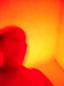 Naomi-Mature online show from 11.16.25