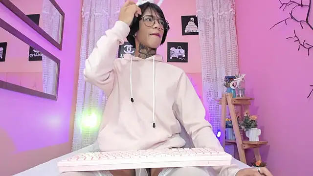 Liam evvan online show from 02.07.26