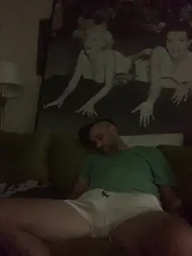 Hothotboyg online show from 10.12.25