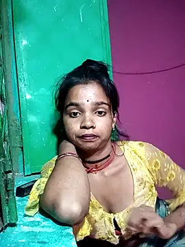 Snapshot of HotPiya439 chatting on 10.15.25 HotPiya439 online show from 10.15.25