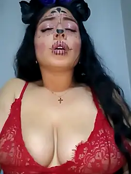 Valejensen0716 online show from 10.31.25