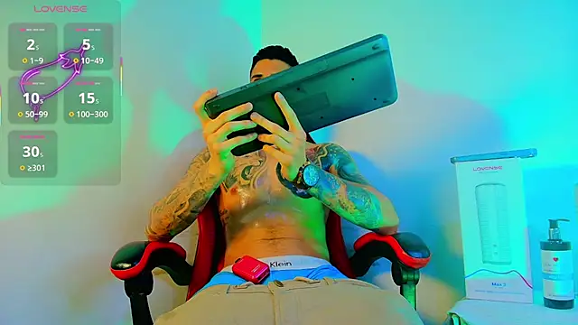 amodeus bael  online show from 11.07.25