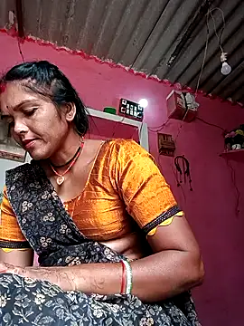 Snapshot of Billo_rany chatting on 10.25.25 Billo rany online show from 10.25.25