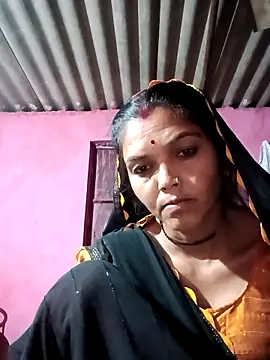 Snapshot of Billo_rany chatting on 10.31.25 Billo rany online show from 10.31.25