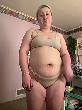 Snapshot of imawhorenslut19 chatting on 04.11.26 imawhorenslut19 online show from 04.11.26