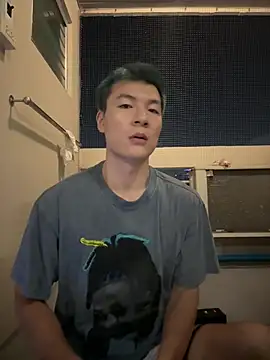 Snapshot of AAASuck chatting on 04.29.26 AAASuck online show from 04.29.26