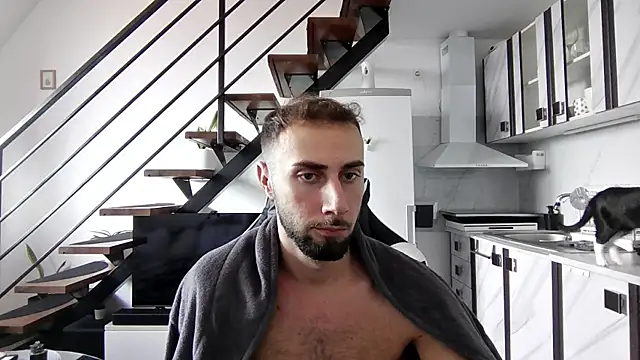 Snapshot of RyanStorm_ chatting on 10.08.25 RyanStorm online show from 10.08.25